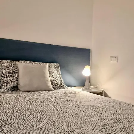 Casa Alferi By Tramonti Apartment