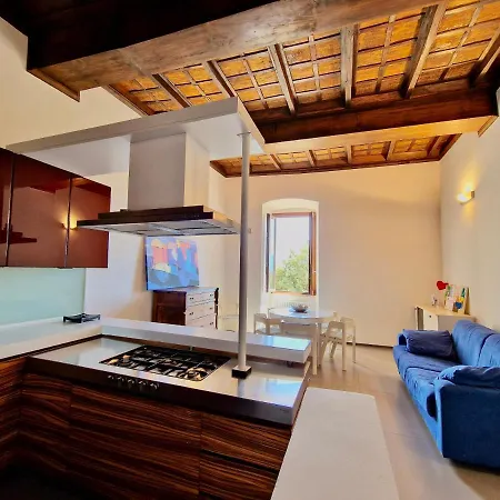 Apartment Casa Alferi By Tramonti L'Aquila