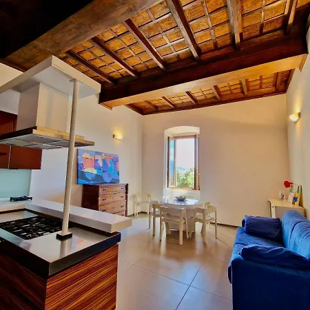 Casa Alferi By Tramonti * LʼAquila