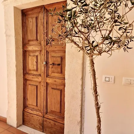 Apartment Casa Alferi By Tramonti L'Aquila